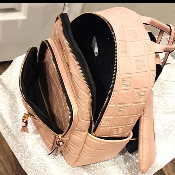 Steve Madden Balma Logo Zipper Backpack- Blush main image 12